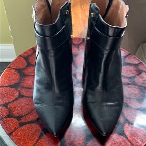 BCBG black goat leather boots 👢